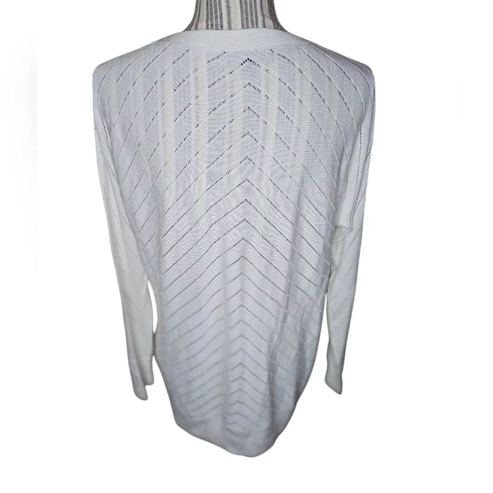 Banana Republic Women's White Knit Sweater Size M